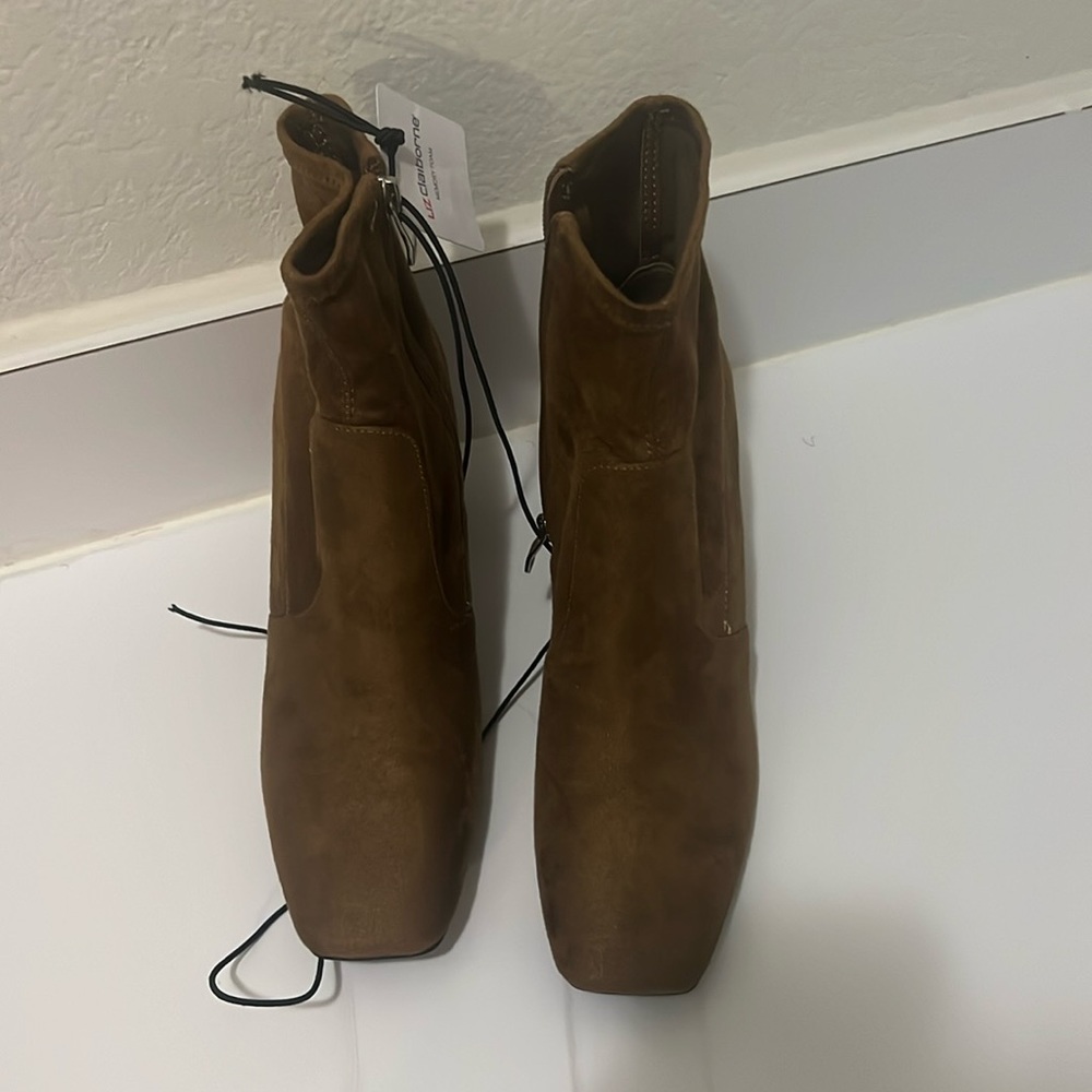 Liz Claiborne Booties
